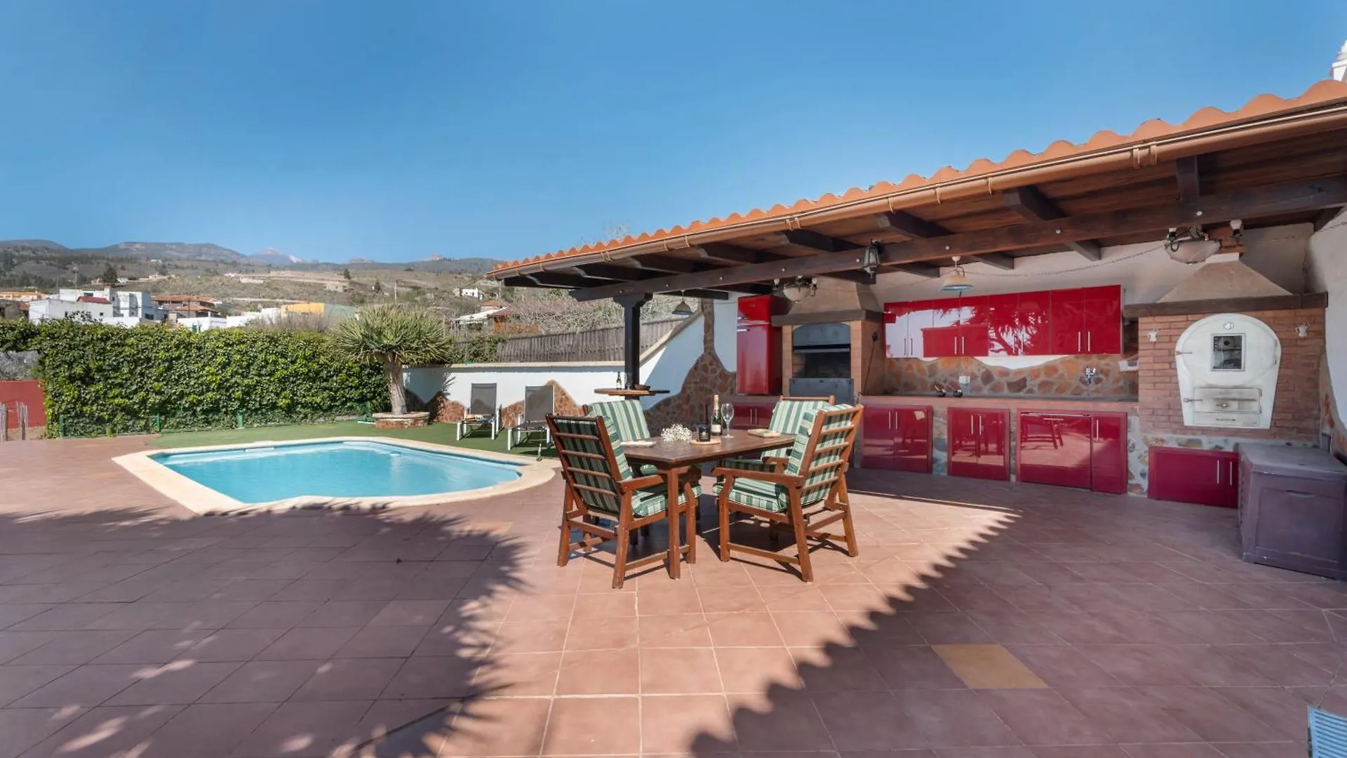 Casa Tenades 아데제 0*,
